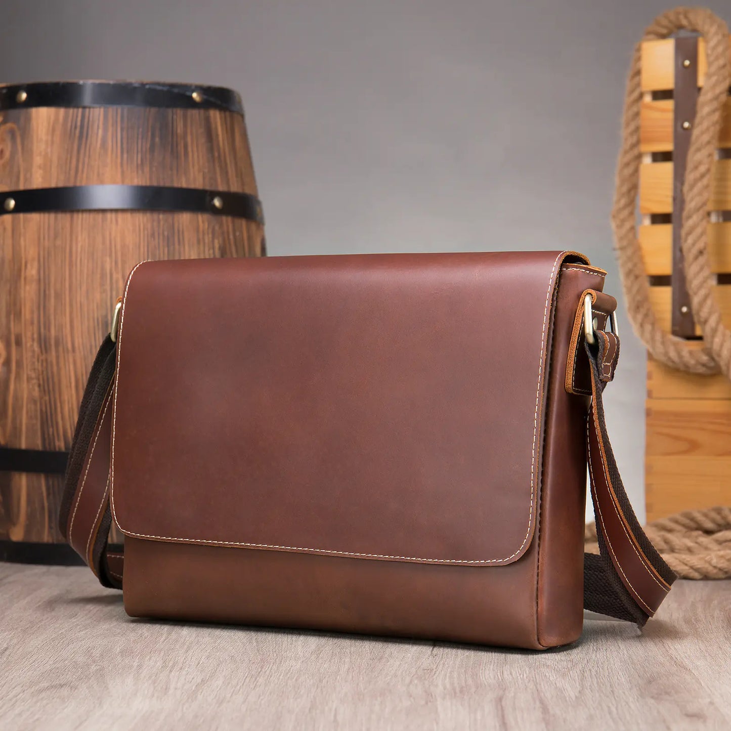 Retro Cowhide Shoulder Messenger Bag