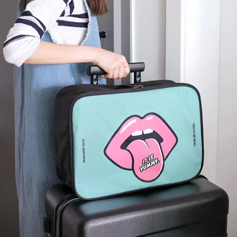 Kiss the Rain Cartoon Travel Organizer Bag (Luggage)