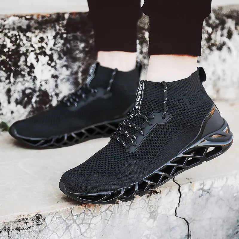 Men's Flyknit Mesh Sneakers for Outdoor Running