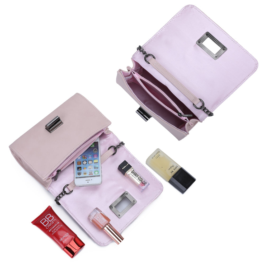 Gallantry | Sara Crossbodytas