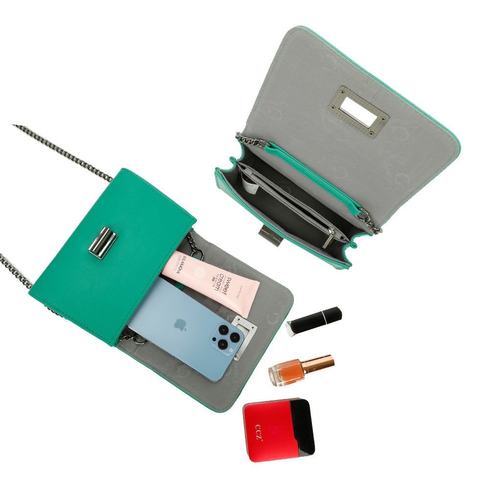 Gallantry | Sara Crossbodytas