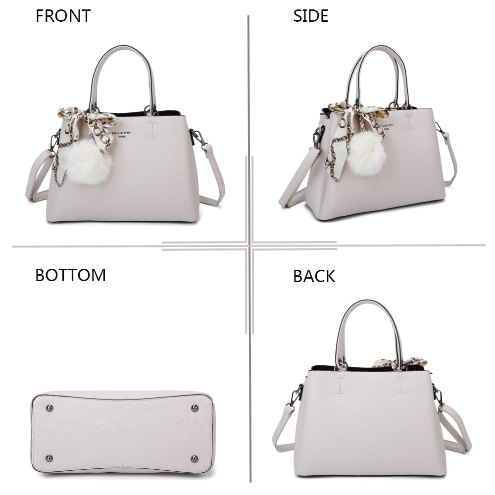 Gallantry | Emma Handtas