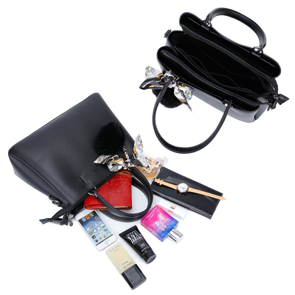 Gallantry | Emma Handtas