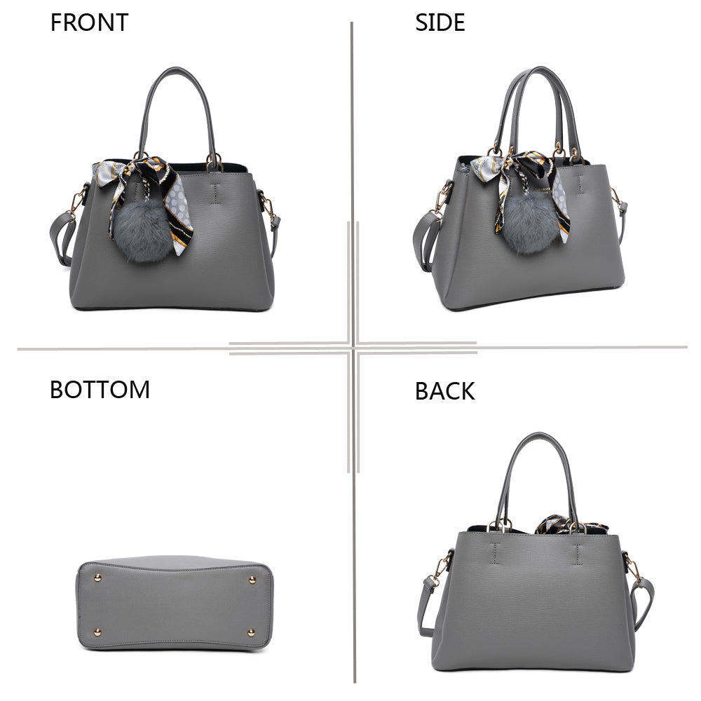 Gallantry | Emma Handtas