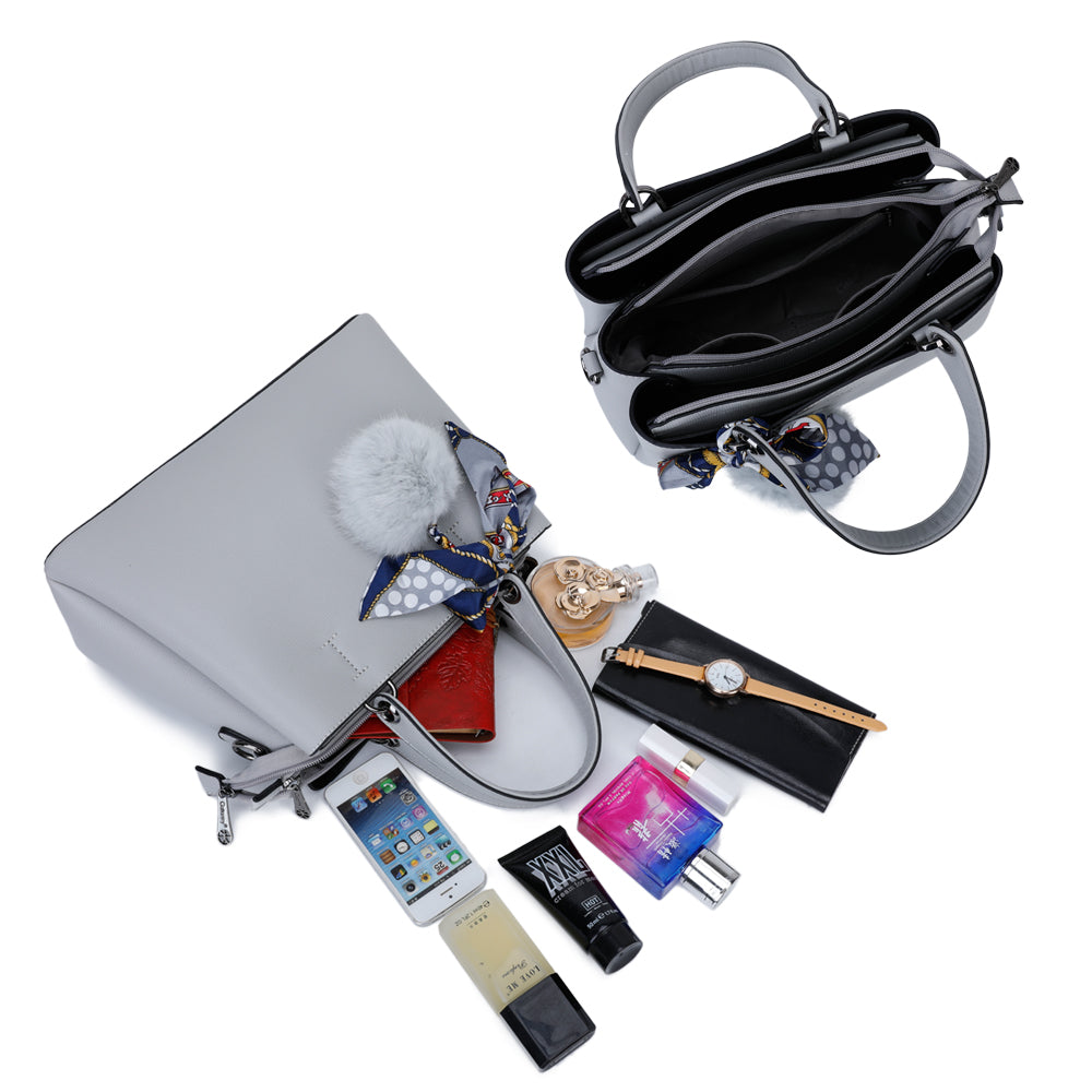 Gallantry | Emma Handtas