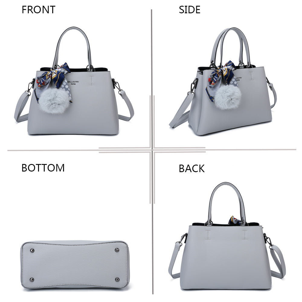 Gallantry | Emma Handtas