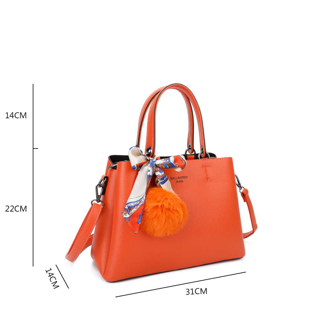 Gallantry | Emma Handtas