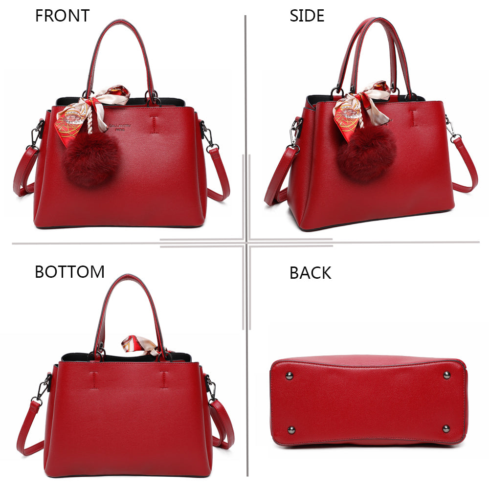 Gallantry | Emma Handtas