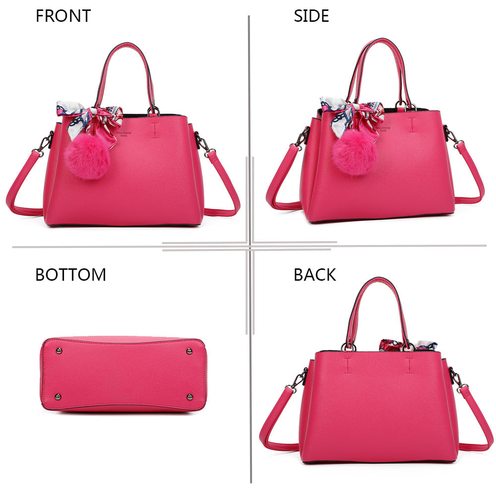 Gallantry | Emma Handtas