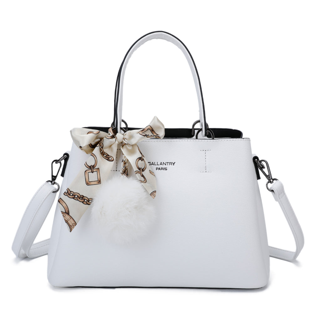 Gallantry | Emma Handtas