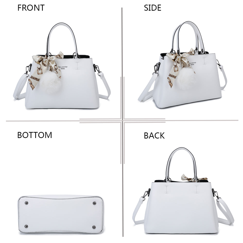 Gallantry | Emma Handtas