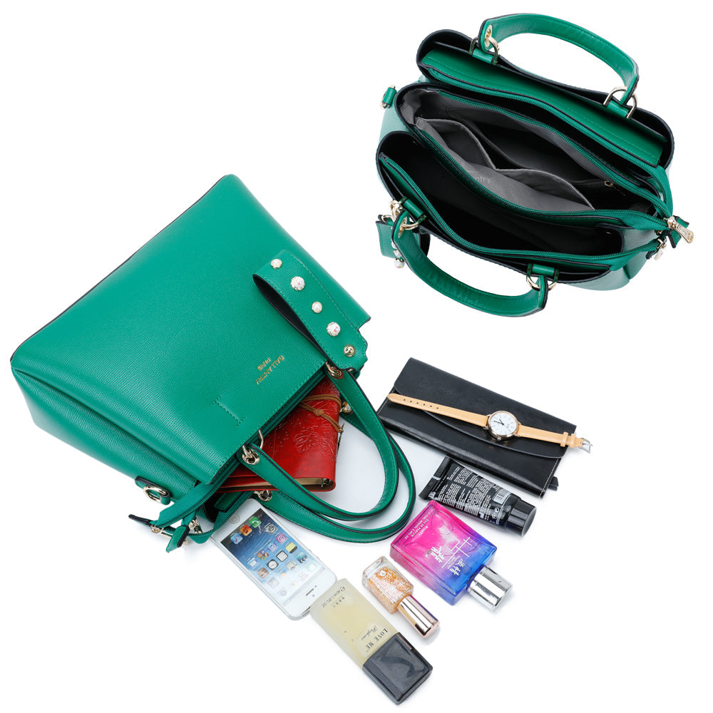 Gallantry | Tess Handtas