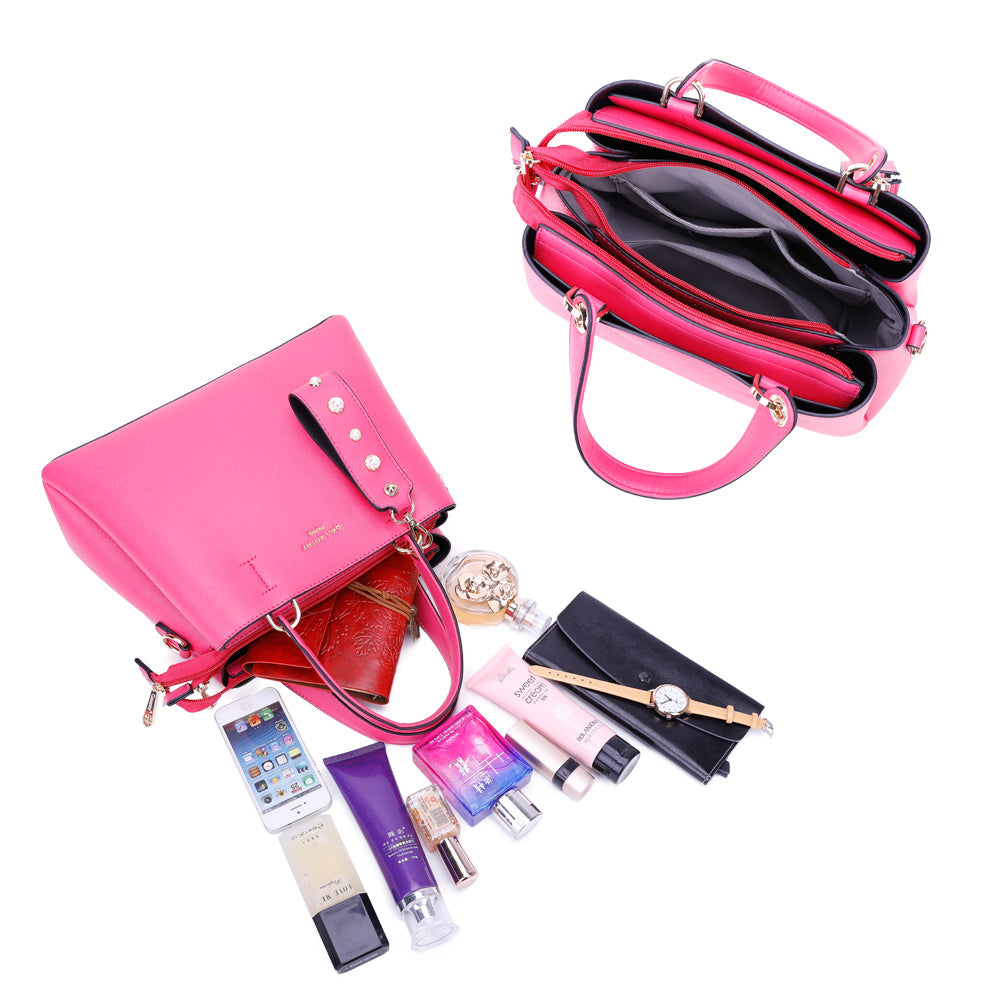 Gallantry | Tess Handtas