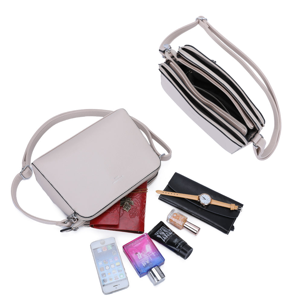 Gallantry | Julia Crossbodytas