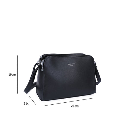Gallantry | Julia Crossbodytas