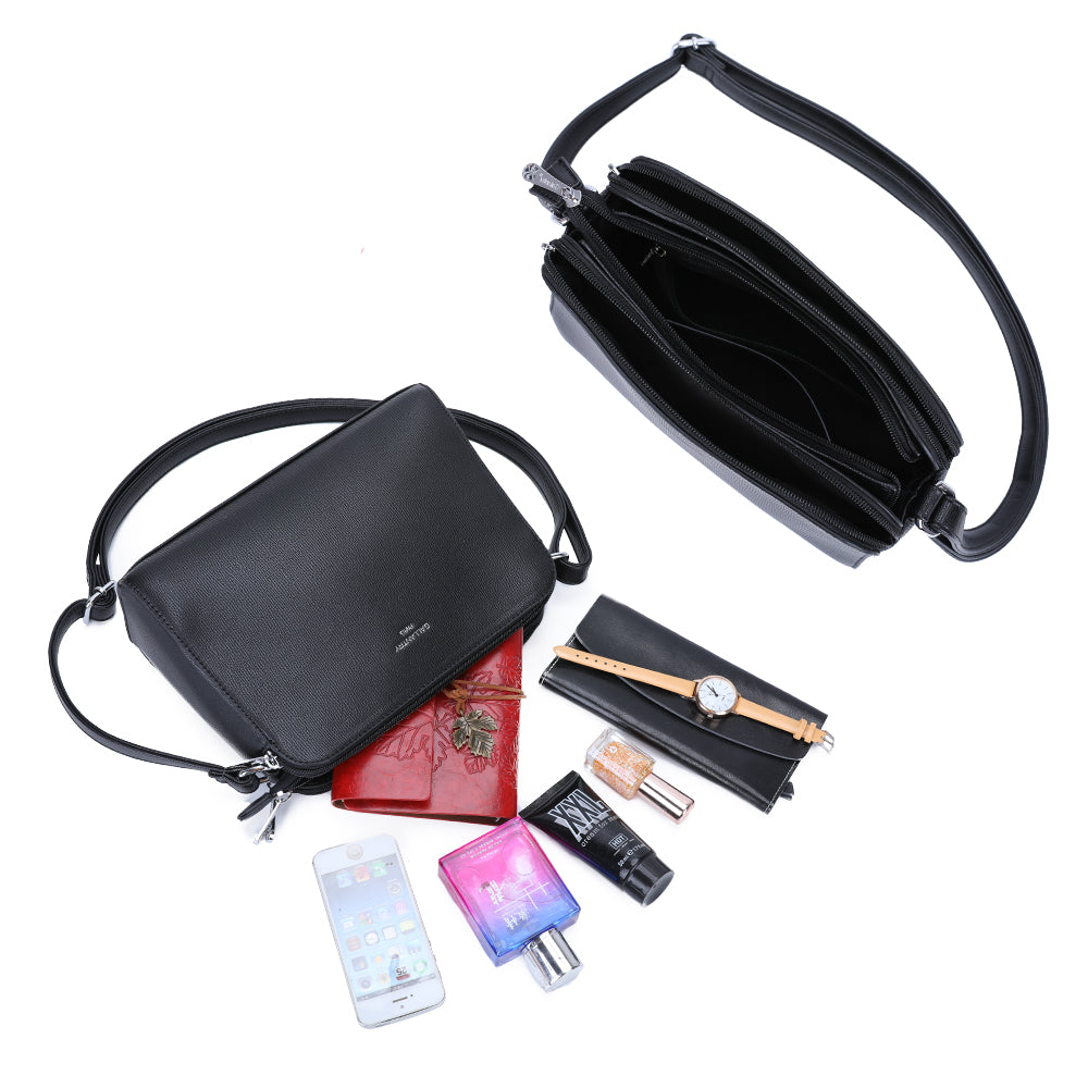 Gallantry | Julia Crossbodytas