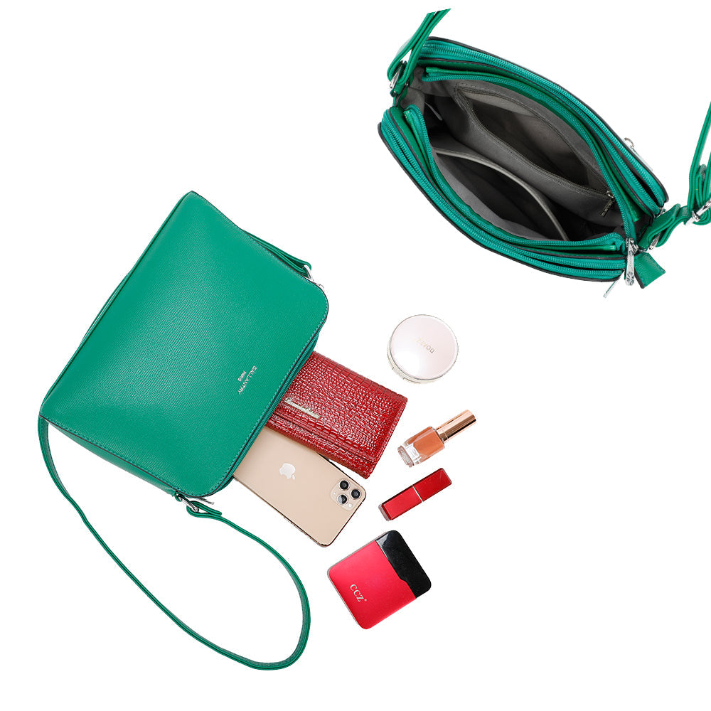 Gallantry | Julia Crossbodytas