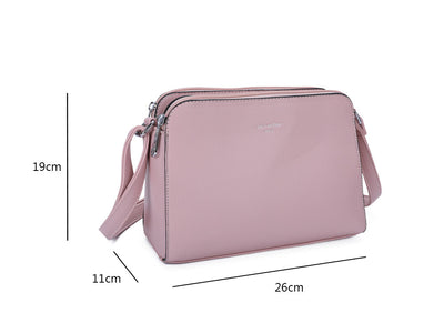 Gallantry | Julia Crossbodytas