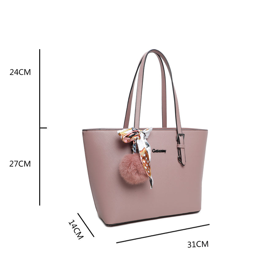 Gallantry | Ella Shopper