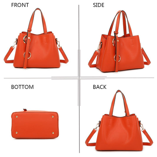 Gallantry | Romy Handtas