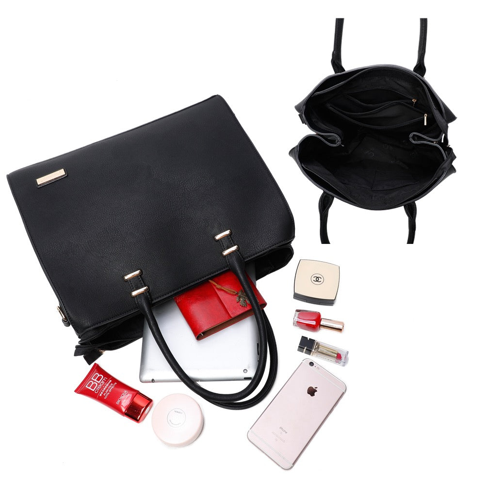 Gallantry | Hailey Schoudertas