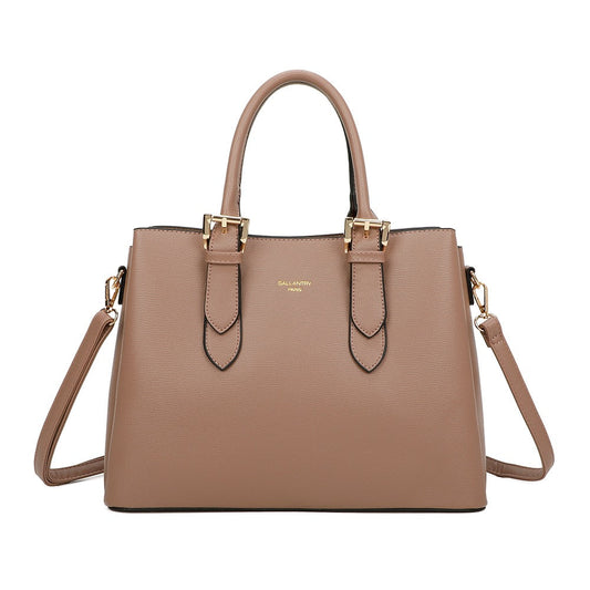 Gallantry | Amira Schoudertas