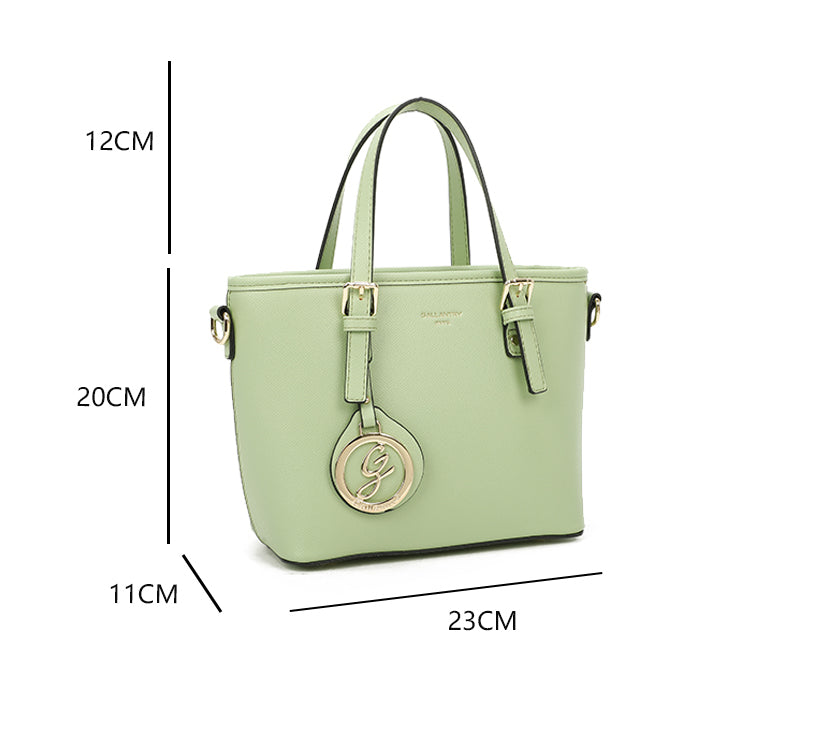 Gallantry | Lenna Handtas