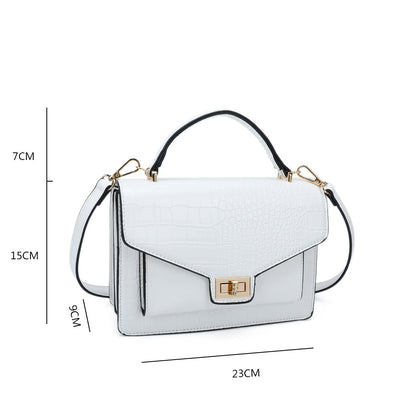 Gallantry | Nora Clutch
