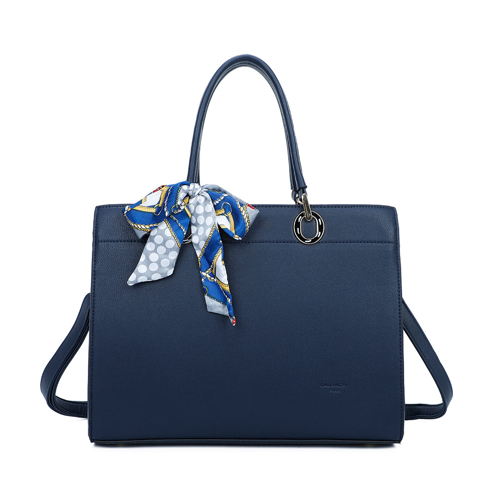 Gallantry | Nina Handtas