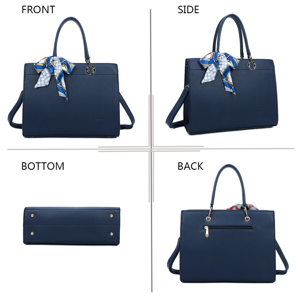 Gallantry | Nina Handtas