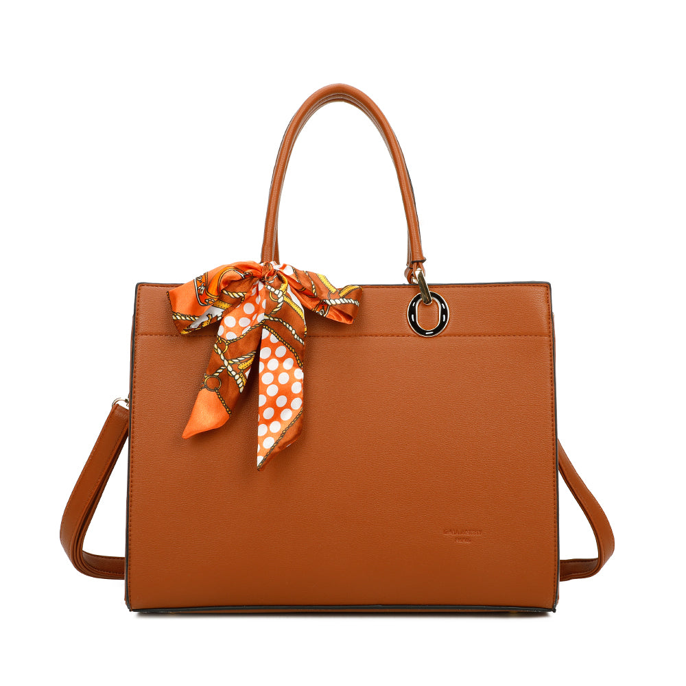 Gallantry | Nina Handtas