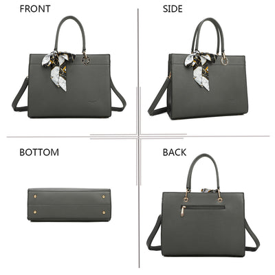Gallantry | Nina Handtas