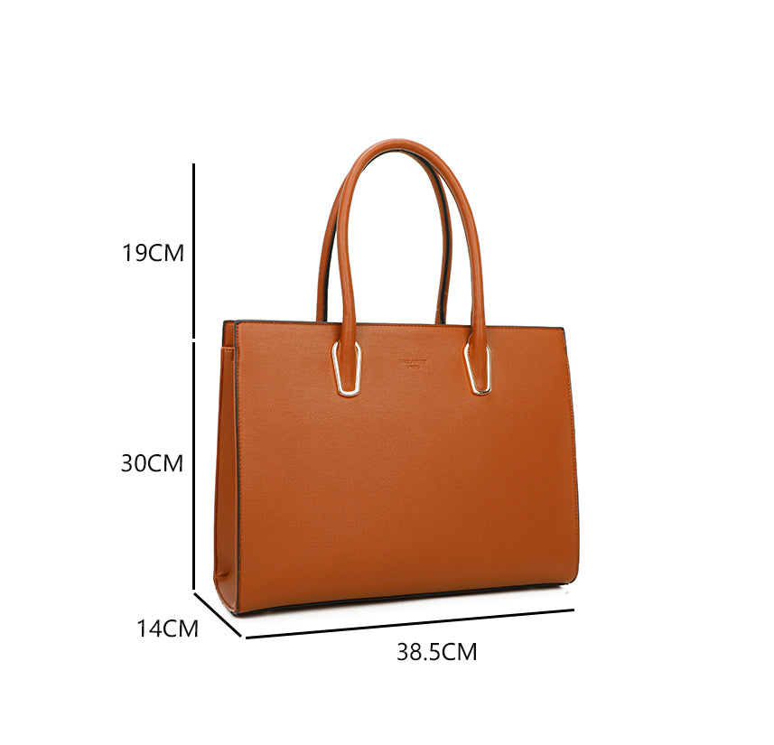 Gallantry | Amber Handtas